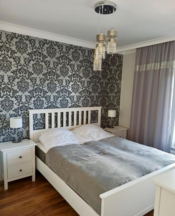 Апартаменты Celebryta - Apartament Устроне-Морске Экстерьер фото
