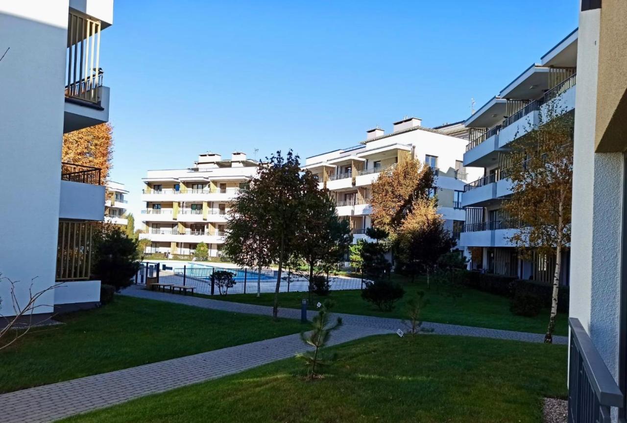 Апартаменты Celebryta - Apartament Устроне-Морске Экстерьер фото
