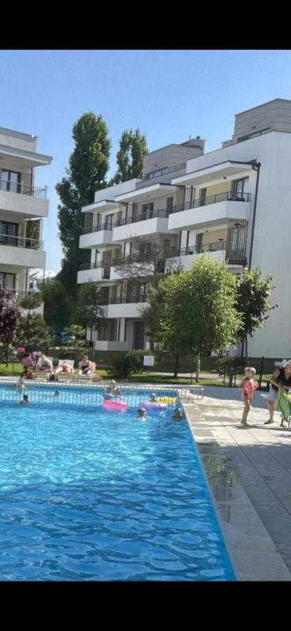 Апартаменты Celebryta - Apartament Устроне-Морске Экстерьер фото