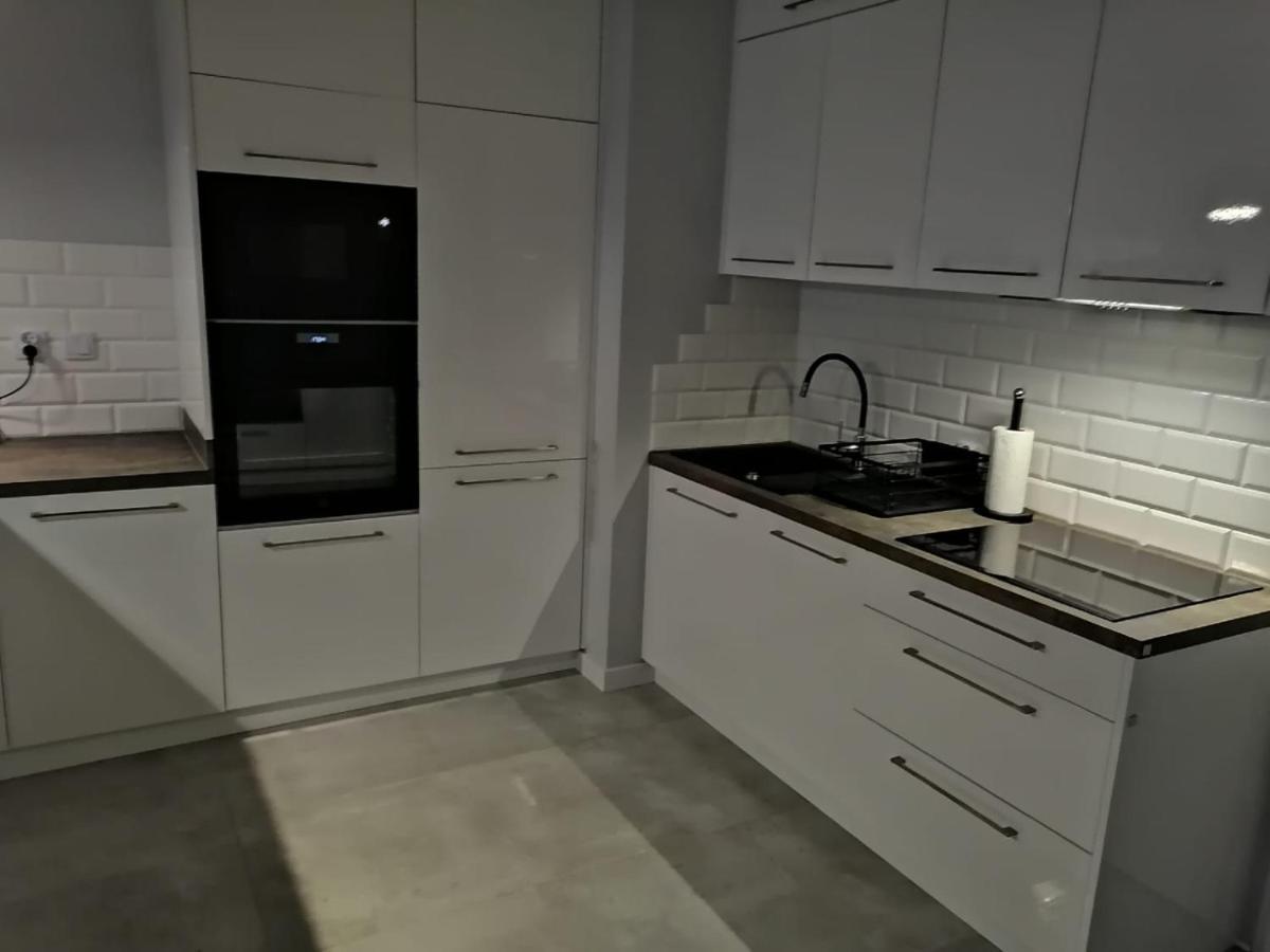 Апартаменты Celebryta - Apartament Устроне-Морске Экстерьер фото