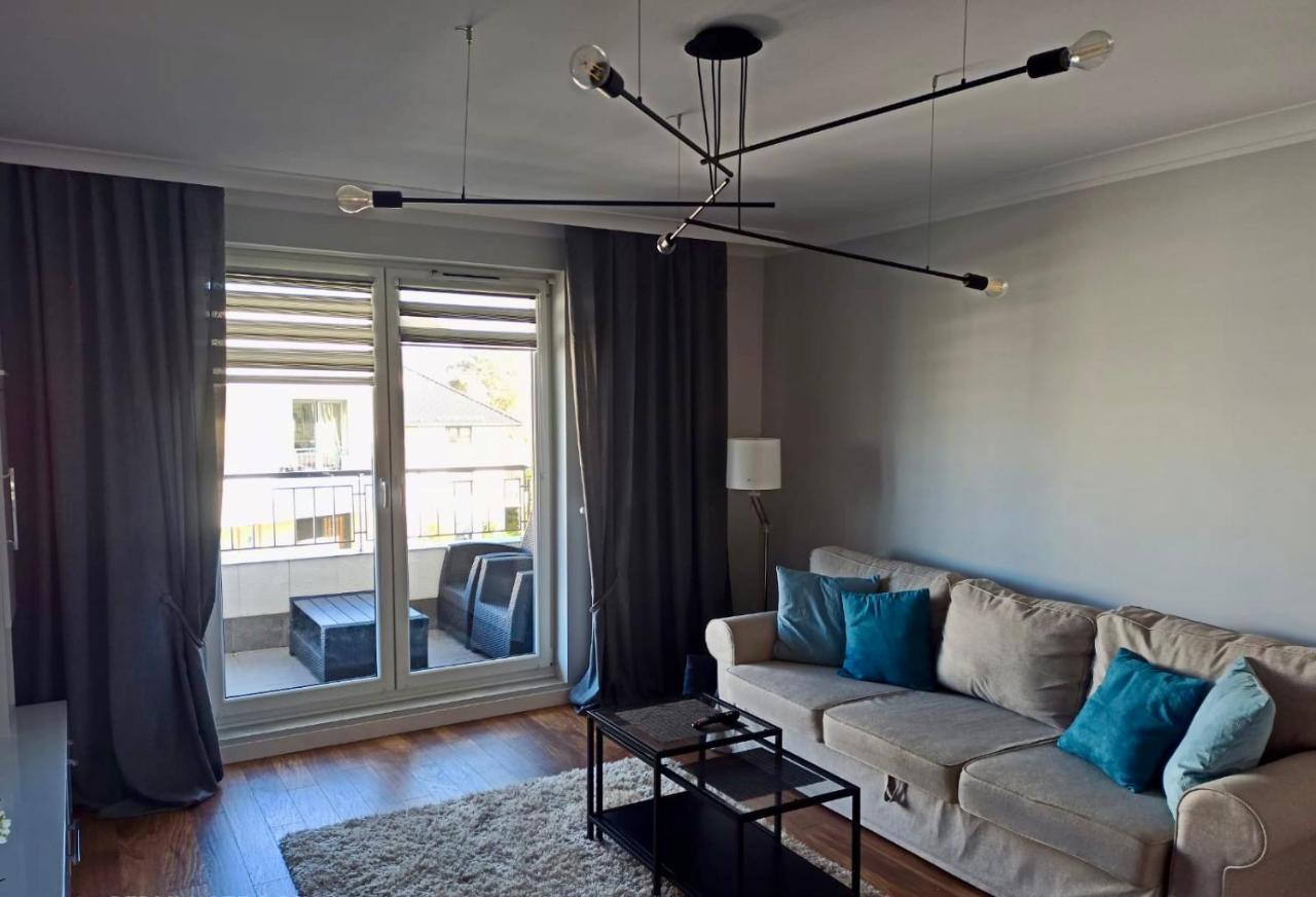 Апартаменты Celebryta - Apartament Устроне-Морске Экстерьер фото