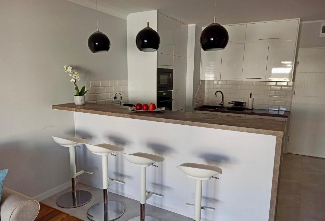 Апартаменты Celebryta - Apartament Устроне-Морске Экстерьер фото