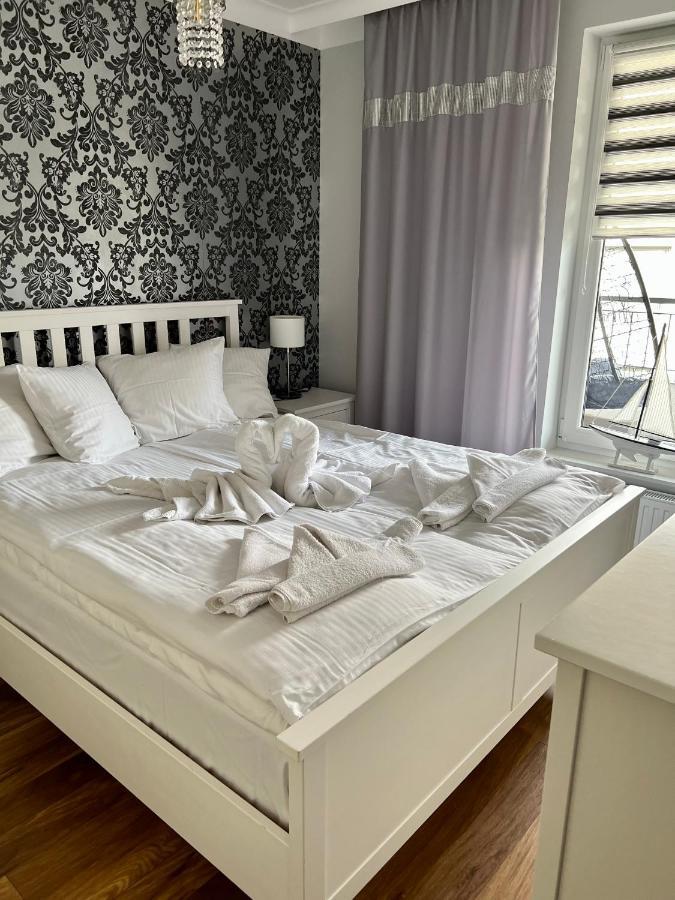 Апартаменты Celebryta - Apartament Устроне-Морске Экстерьер фото
